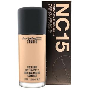 รองพื้น  MAC  Studio Fix Fluid SPF15 Foundation