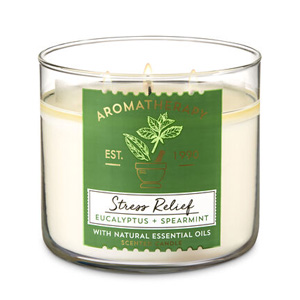 Bath and Body Works เทียนหอม กลิ่น Stress Relief
