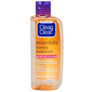 เจลล้างหน้า Clean & Clear Essential Foaming Facial Wash
