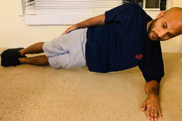 ท่าออกกำลังกายลดหน้าท้อง - Side Plank