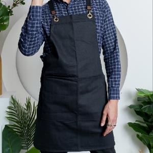 ผ้ากันเปื้อนยีนส์รุ่น Black Cozy สีดำ