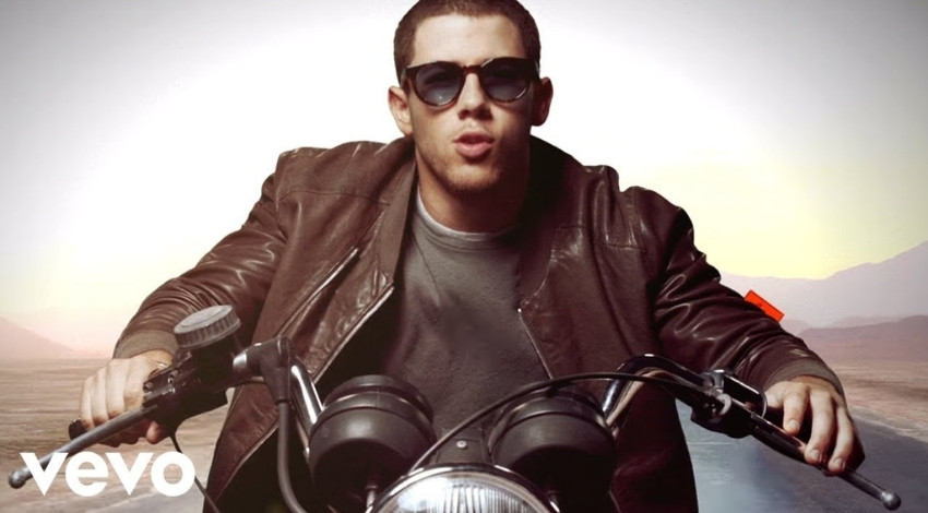 Nick Jonas – Jealous