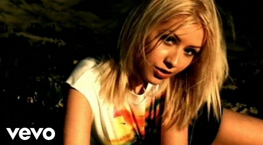 Genie in a Bottle - Christina Aguilera