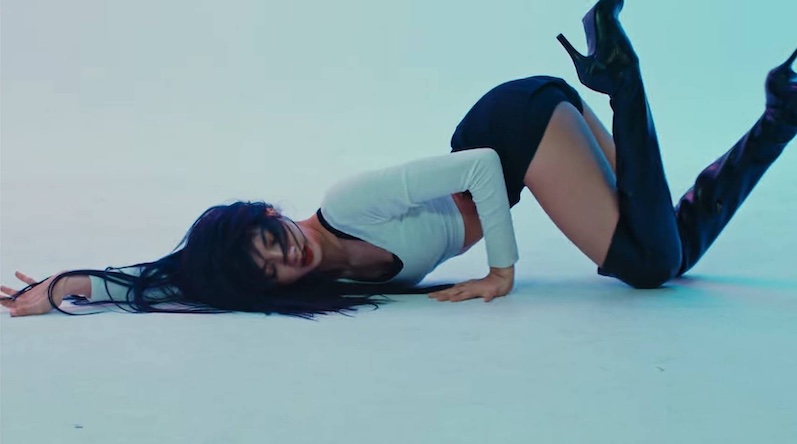 LILI's FILM #3 - LISA Dance Performance Video