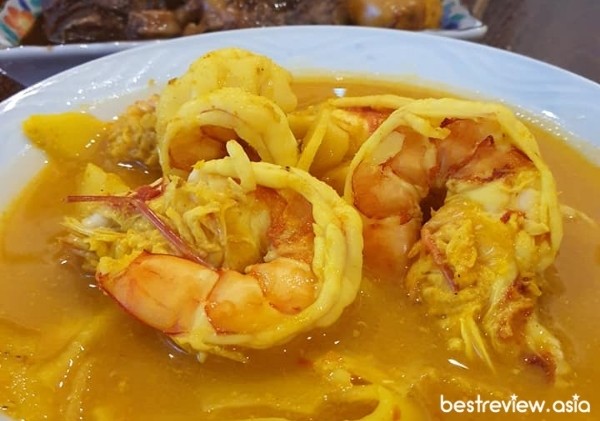 แกงเหลืองผักรวมกุ้งสด