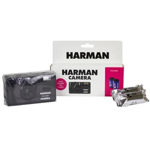 HARMAN Reusable Camera and Film กล้องฟิล์ม พร้อมฟิล์มขาวดำ 2 ม้วน