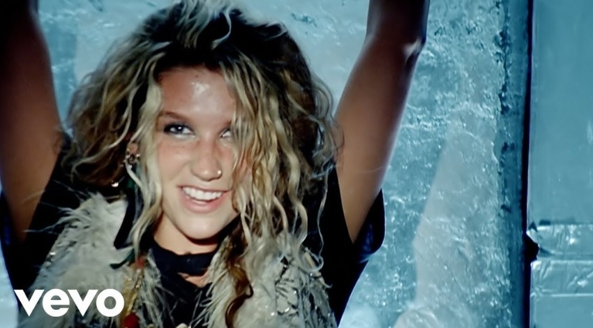 Ke$ha - TiK ToK