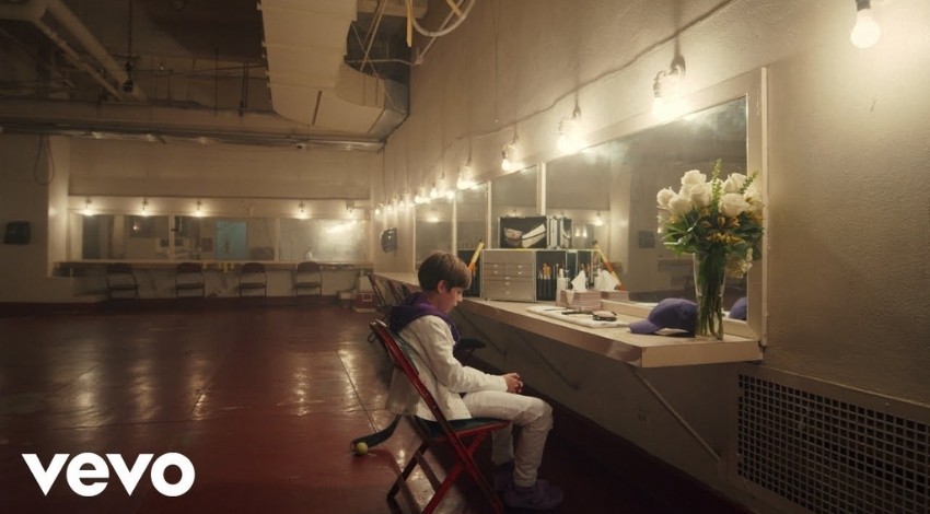 Lonely - Justin Bieber & benny blanco