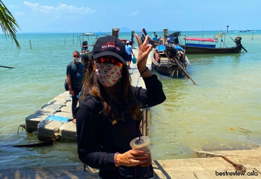 การเดินทางไปหาดไร่เลย์