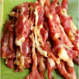 หมูแดดเดียว SUN-DRIED PORK ทำจากสันคอหมูคัดสรรพิเศษ
