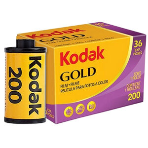 Kodak GOLD 200 Color Negative Film 135mm Roll Film, 36 Exposures