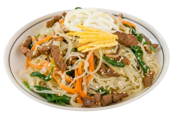 จับแช (잡채) ผัดวุ้นเส้นเกาหลี