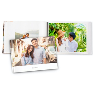 Photobook ปกแข็งขนาด 11 x 8.5 นิ้ว จำนวน 20 หน้า