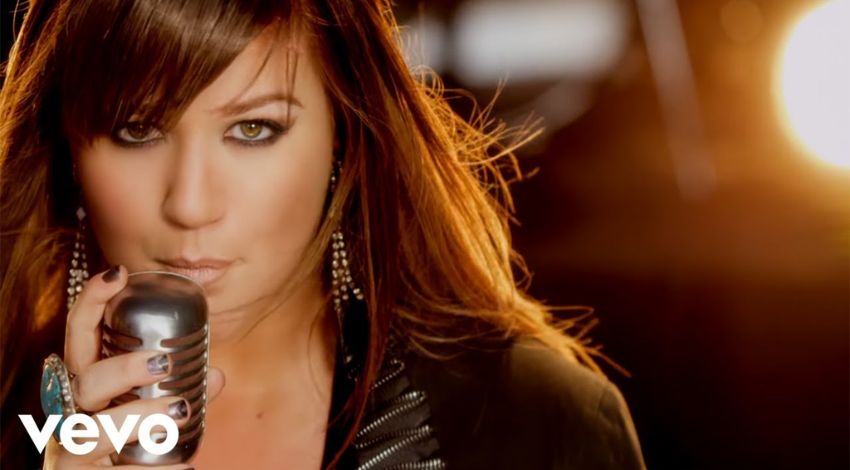 Kelly Clarkson - Stronger