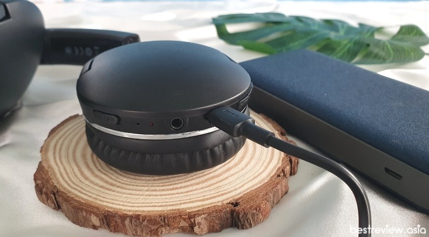 การชาร์จBaseus D02 Pro หูฟังไร้สายแบบครอบหู
