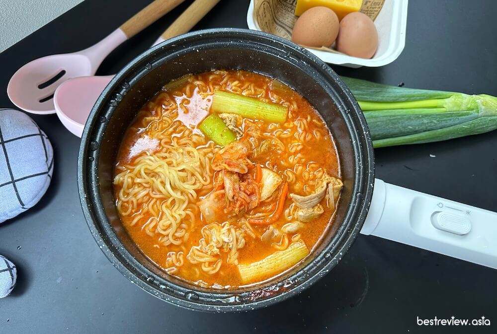 เราได้ทดลองต้มมาม่าเกาหลีกับ Gaabor หม้อไฟฟ้าอเนกประสงค์