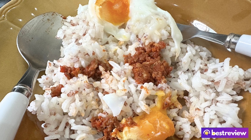 ทานน้ำพริก Sasi น้ำพริกผัดหมูสับ แคลอรี่ต่ำคู่กับไข่ต้มและข้าวกล้อง ช่วยควบคุมน้ำหนักได้ดี